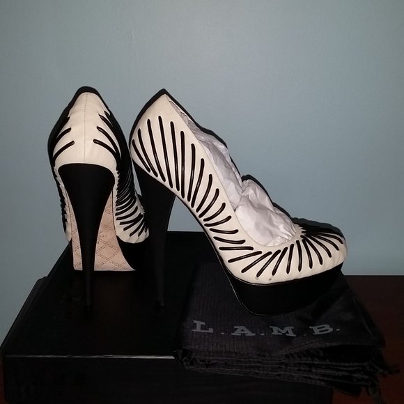 L.A.M.B. 'Holiday' Platform Heels - BNIB w dust bag - Picture 3 of 6